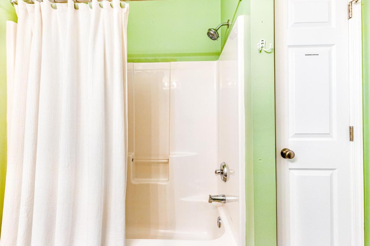Villas At Bay Crossing - 34670 Villa Circle Unit #2304 루이스 외부 사진